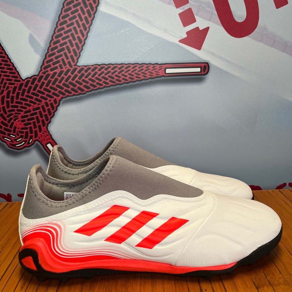 Adidas Copa Sense.3 Laceless Soccer Firm Ground Shoes White Red Mens Size 11 NEW